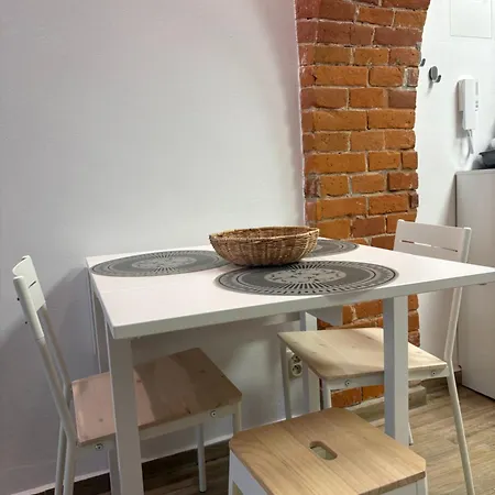 Διαμέρισμα Hope Compact & Fully Equipped Near Main Station In *